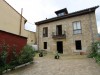 Casa en venta en Los Corrales de Buelna con 9 habitaciones, 3 baños y 540 m2 por 370.000 €
