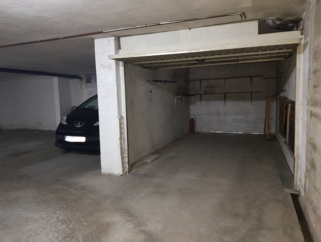 Garaje en alquiler en Los Corrales de Buelna con 22 m2 por 80 €/mes